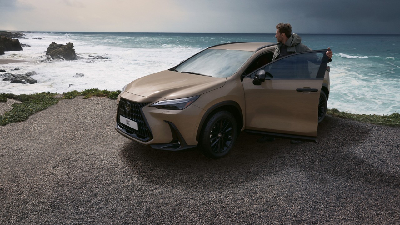 2024-lexus-nx-technology-omotenashi-smart-phone-is-key-1920x1080-150427